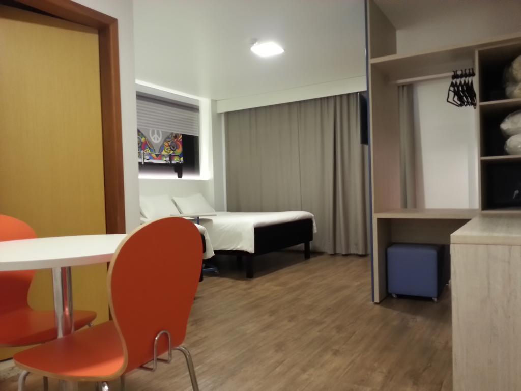 Hotel Caiua Lago Umuarama Kültér fotó
