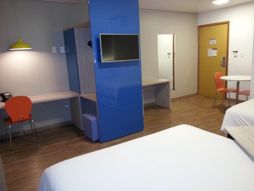 Hotel Caiua Lago Umuarama Kültér fotó