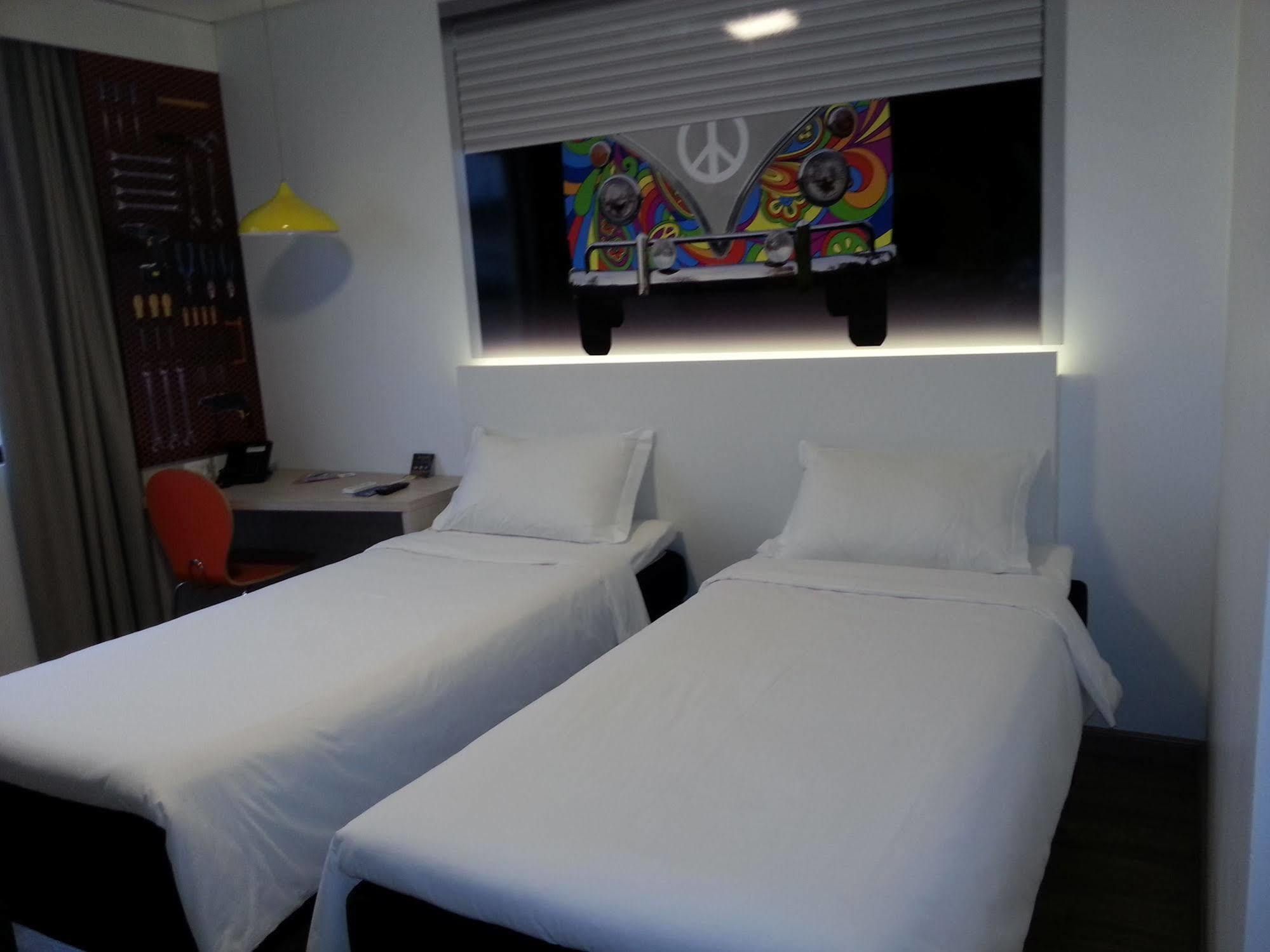 Hotel Caiua Lago Umuarama Kültér fotó