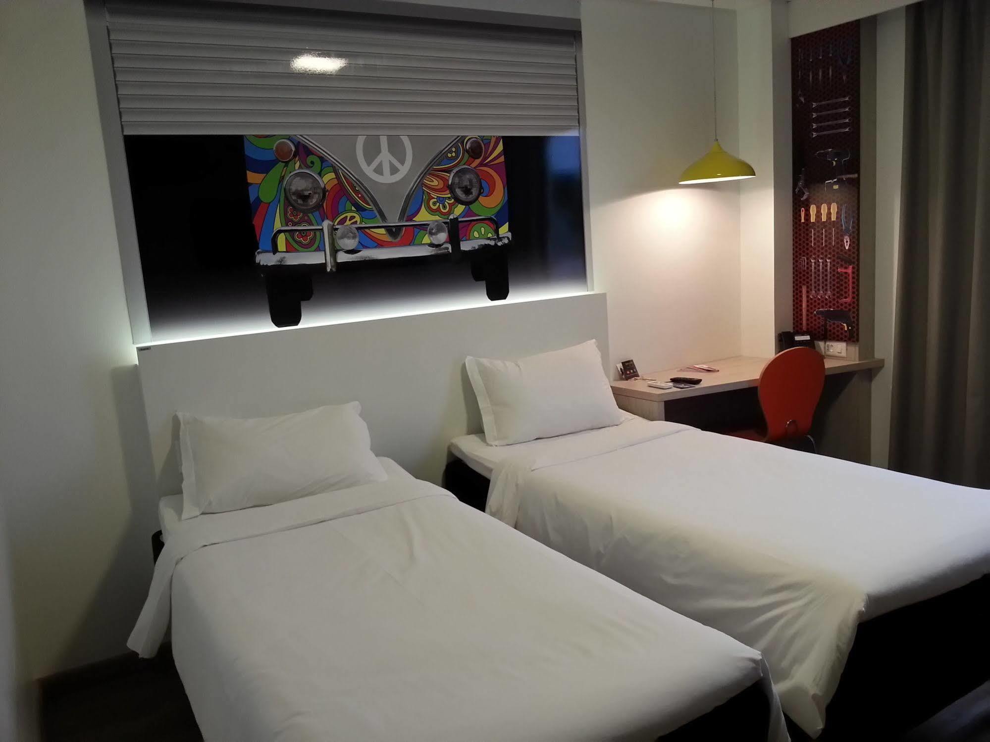Hotel Caiua Lago Umuarama Kültér fotó